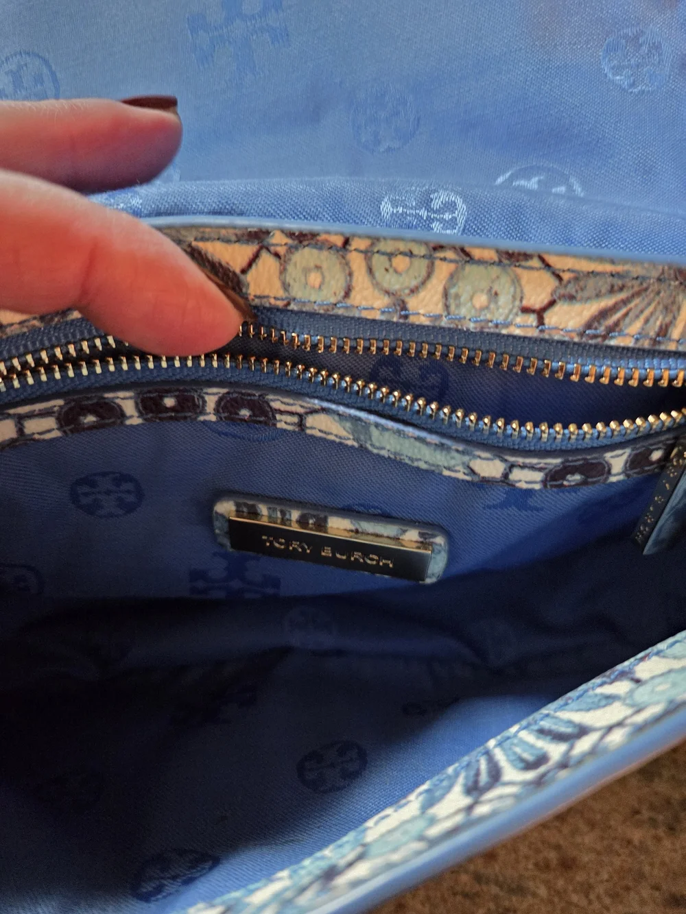 Tory Burch tory burch